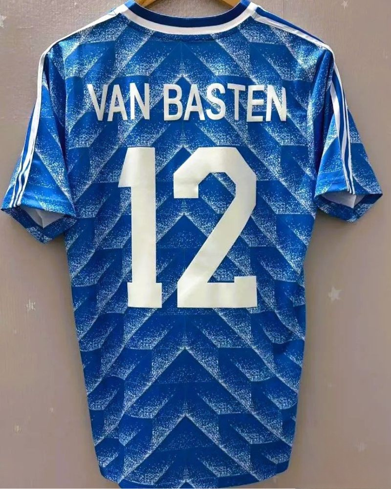 VAN BASTEN MARCO 1988-89 (Neth)