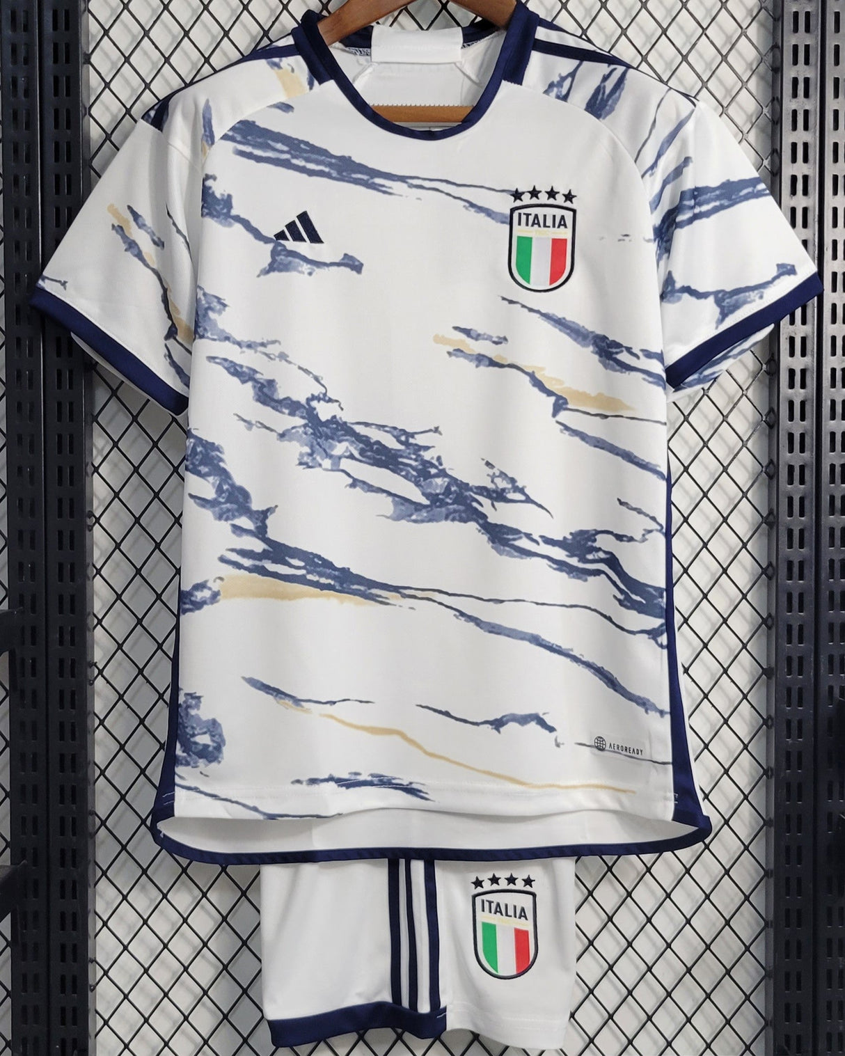 ITALIA kid kit